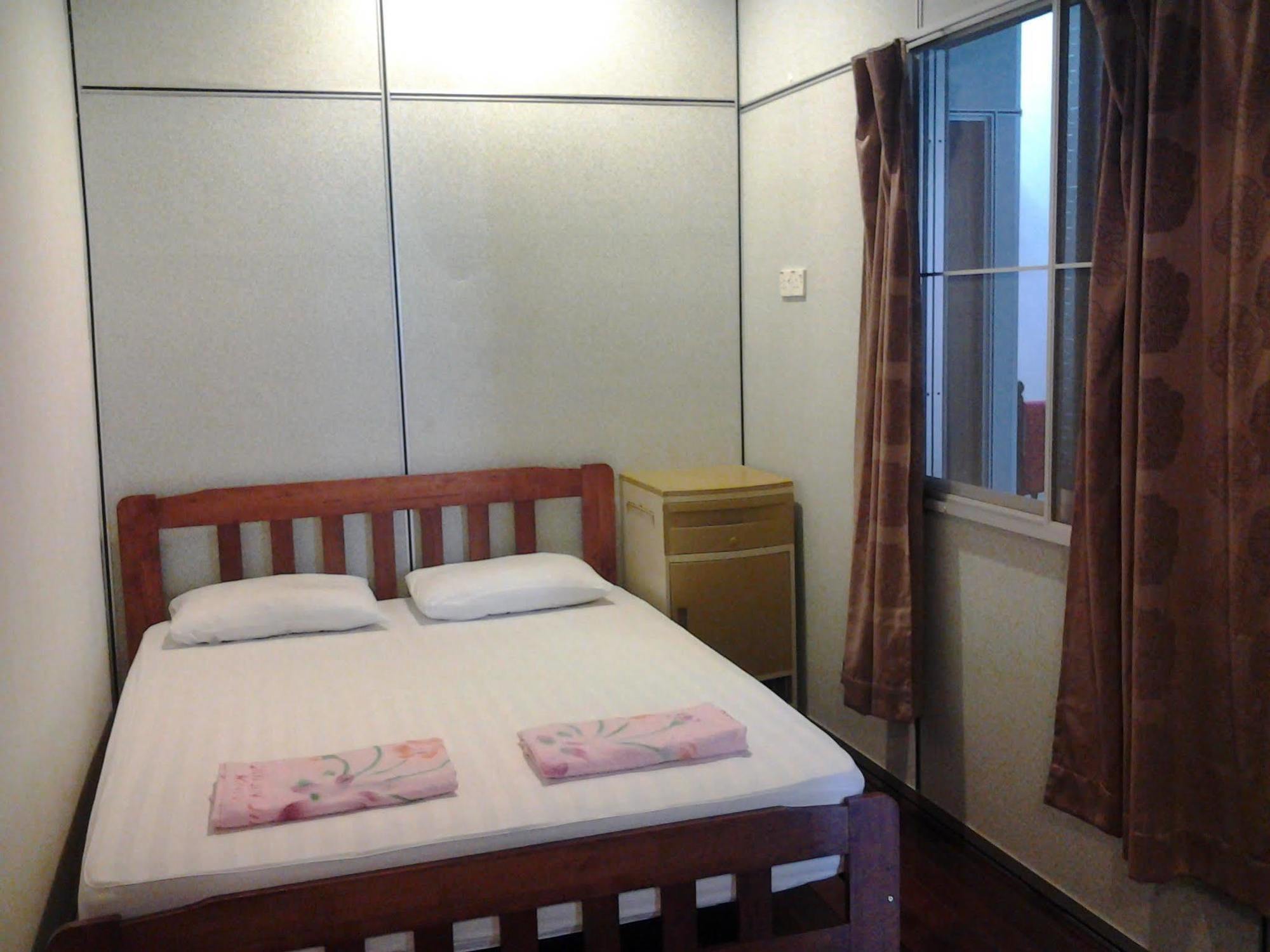 Discovery Cafe And Guesthouse Malacca Luaran gambar