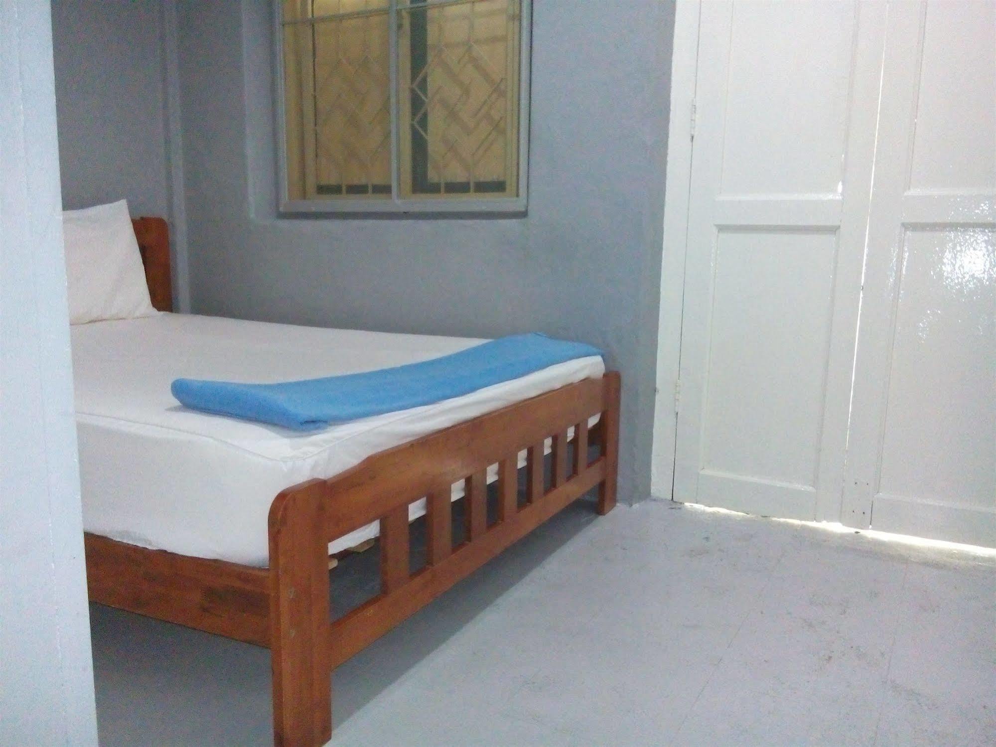 Discovery Cafe And Guesthouse Malacca Luaran gambar