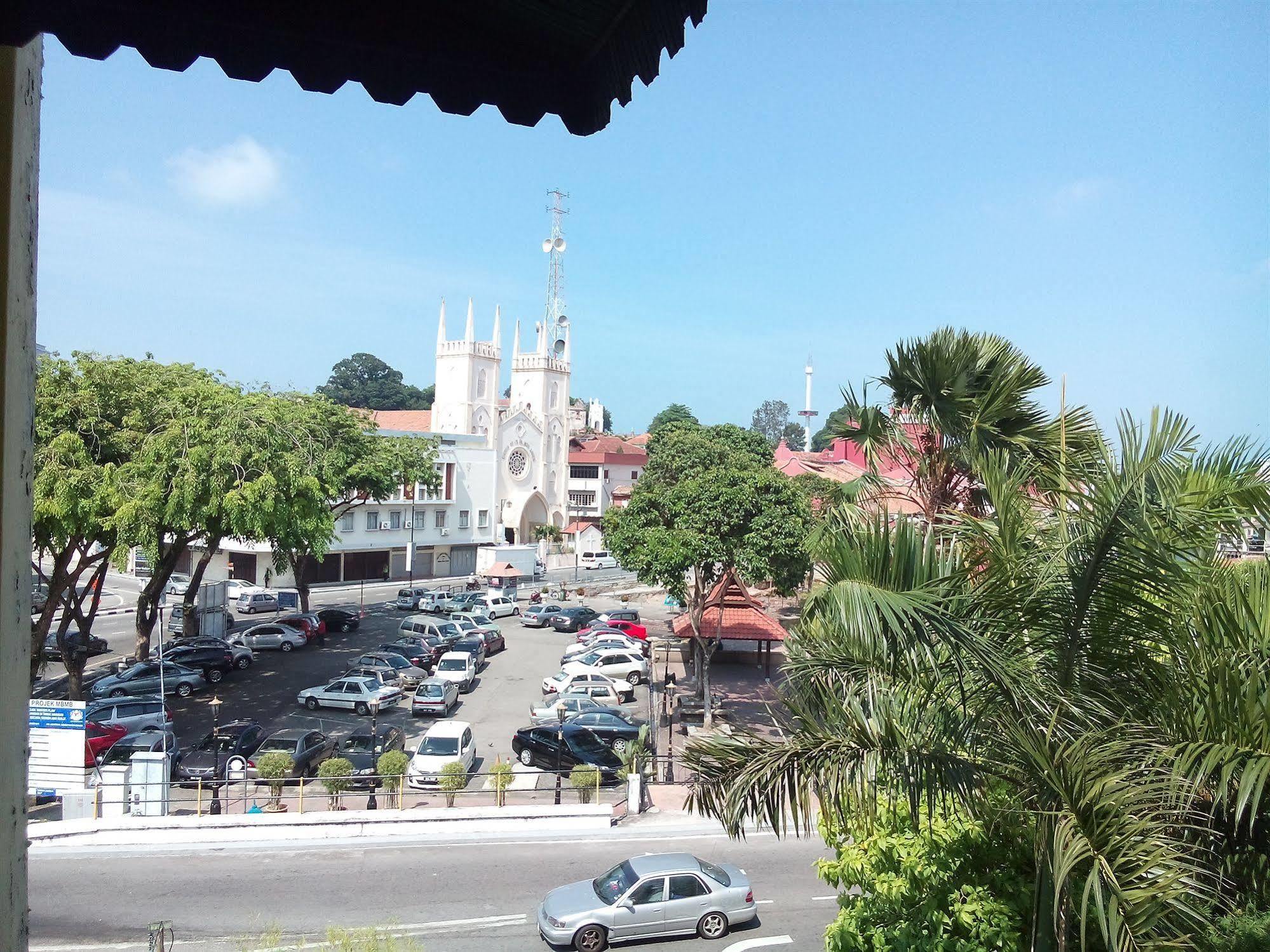 Discovery Cafe And Guesthouse Malacca Luaran gambar