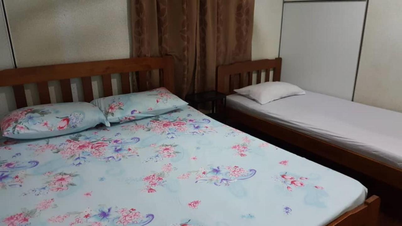 Discovery Cafe And Guesthouse Malacca Luaran gambar